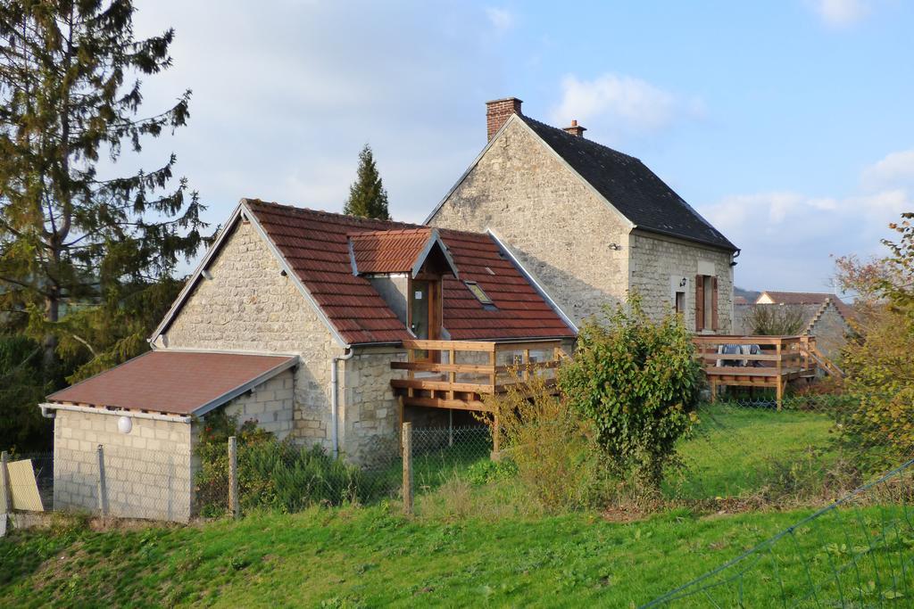 Le Clos Du Val Chivres-Val ภายนอก รูปภาพ